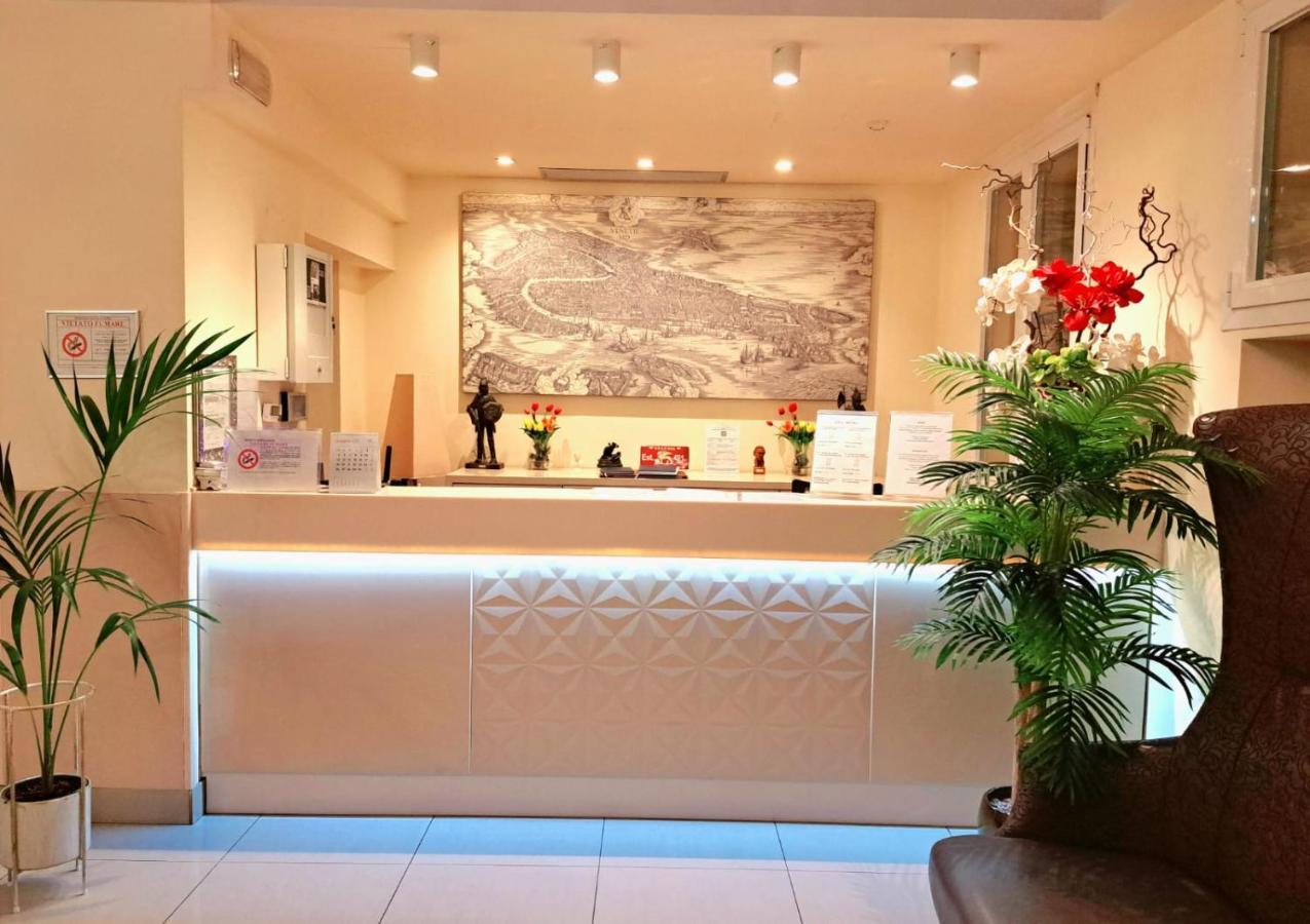 Hotel Laguna Residence مارغيرا المظهر الخارجي الصورة