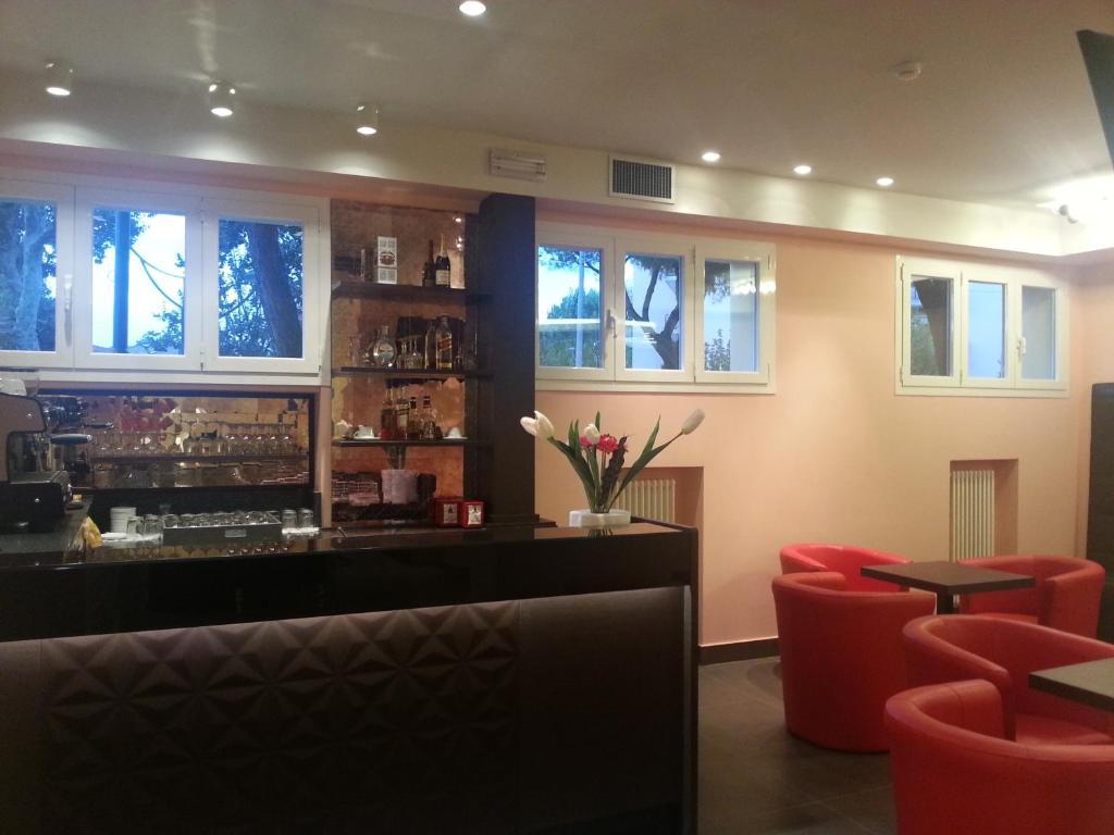 Hotel Laguna Residence مارغيرا المظهر الخارجي الصورة